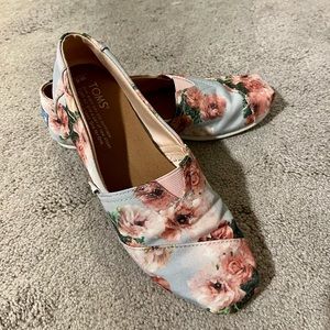 Toms Floral Shoes